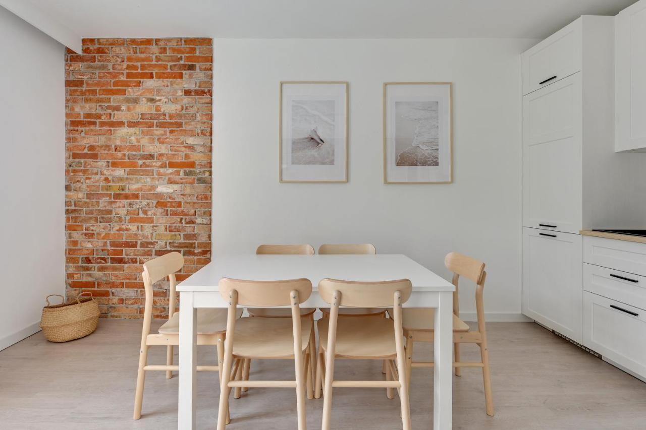 Comfort Dlugi Targ Apartment
